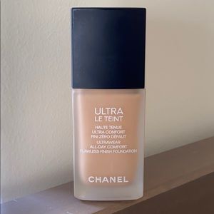 CHANEL ULTRA LE TEINT FOUNDATION BD31